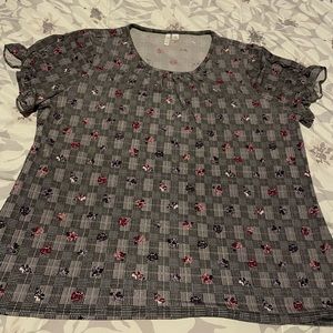 Elle short sleeve floral top